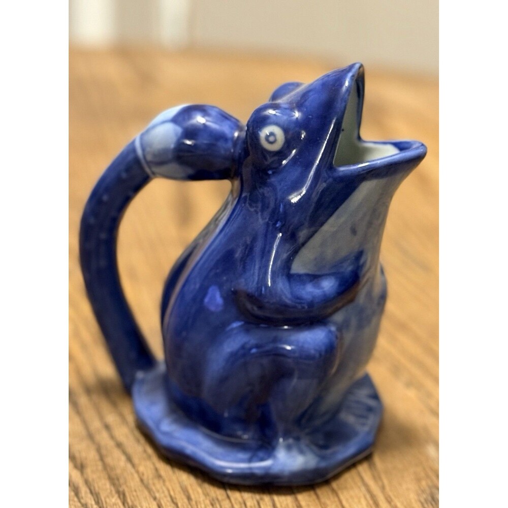 Vintage WCL Blue Ceramic Pottery Frog Pitcher Vase Hand Painted 16 Oz.